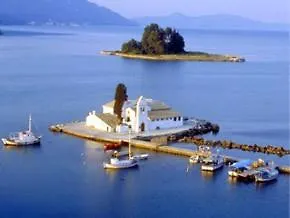 Harry's Bar & 1 Acharavi (Corfu)