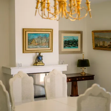Villa Fioraki