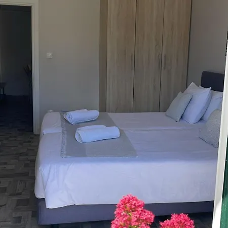 Georgia's Apartments, Corfu Ipsos