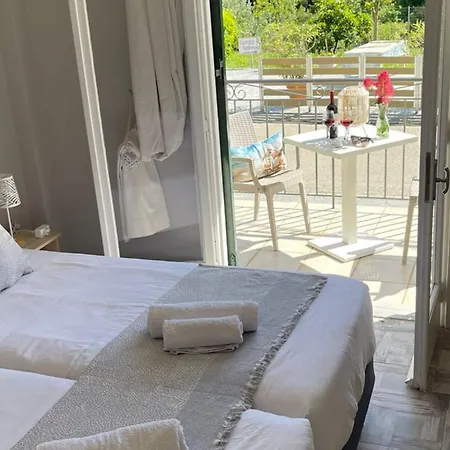 Georgia's Apartments, Corfu Ipsos