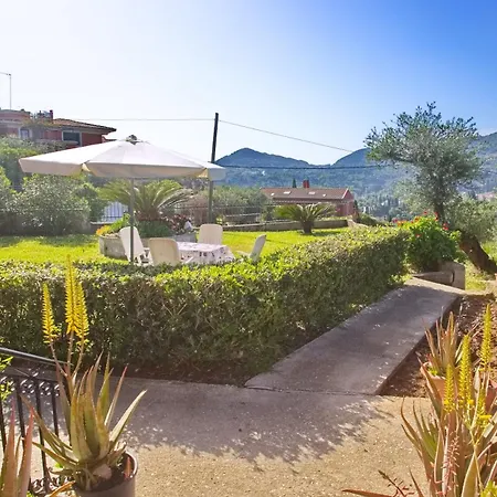 Holiday home Eleni's House By Corfuescapes *