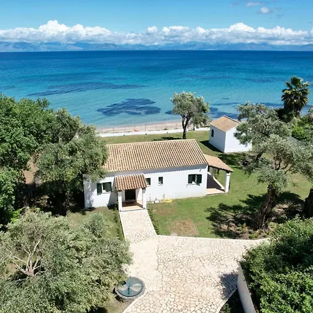 Villa Beachfront With Garden - Valentine Corfu Mesongi