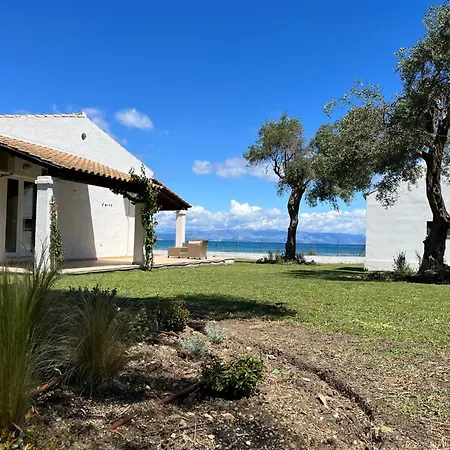 Villa Beachfront With Garden - Valentine Corfu *