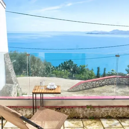 Holiday home Andromachi Escape!
