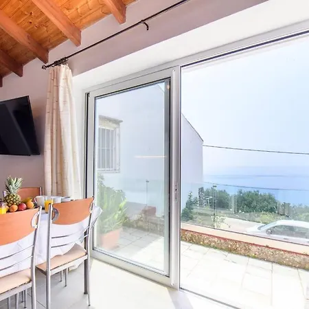 Holiday home Andromachi Escape! Katavolos