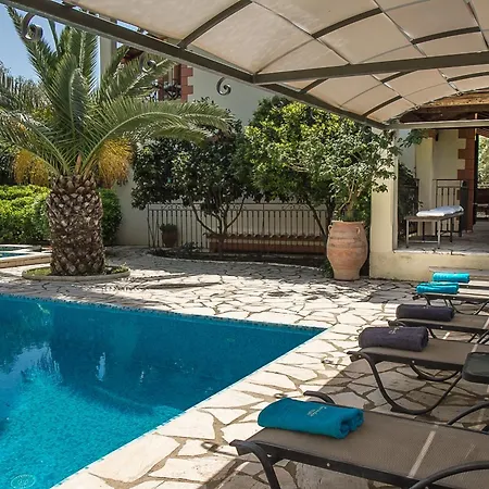 Villa Yiannis *
