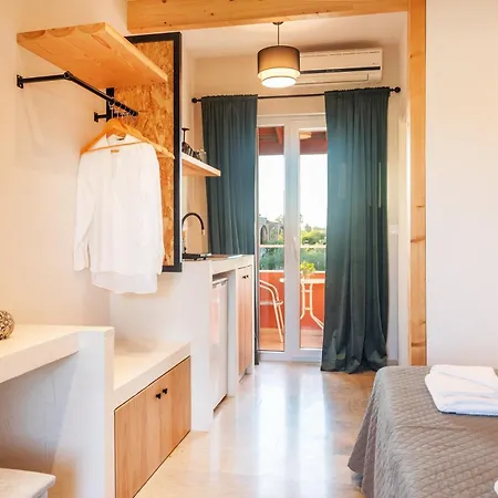 Melador Beachfront Kávos