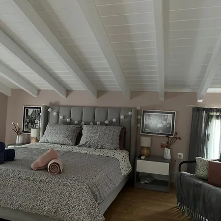 Spitaki Holiday home