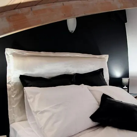 Apartment Ella's Stunning Pad