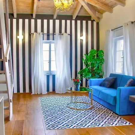 Apartment Ella's Stunning Pad *