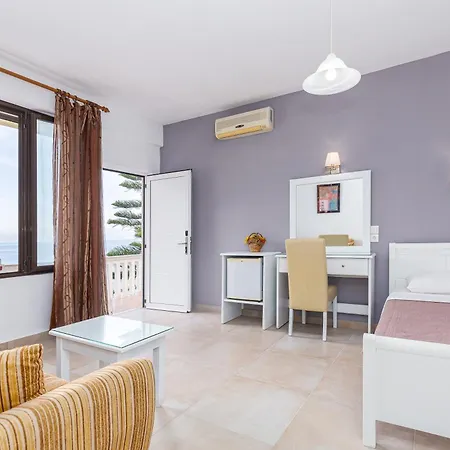 Hotel Oasis