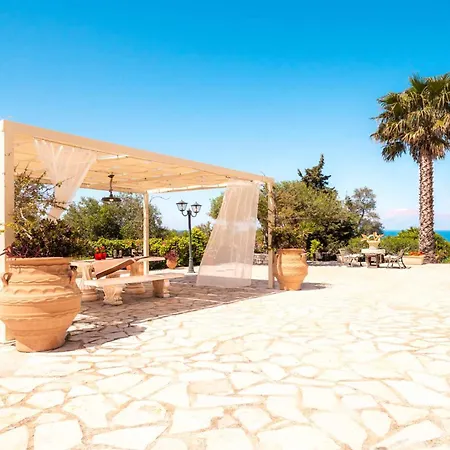 Irida Agios Spyridonas Peritheia Villa Agios Spyridon (Corfu)