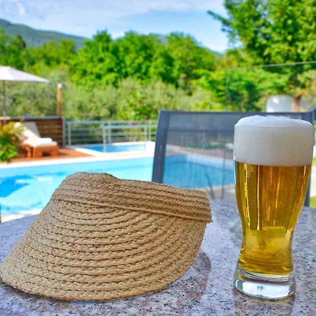 The Stone Villas Holiday home