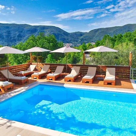 The Stone Villas Holiday home Ano Korakiana