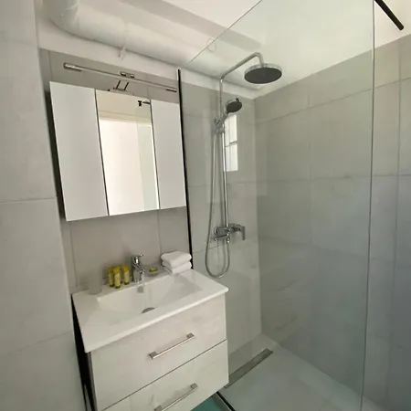 Aparthotel Nereides *