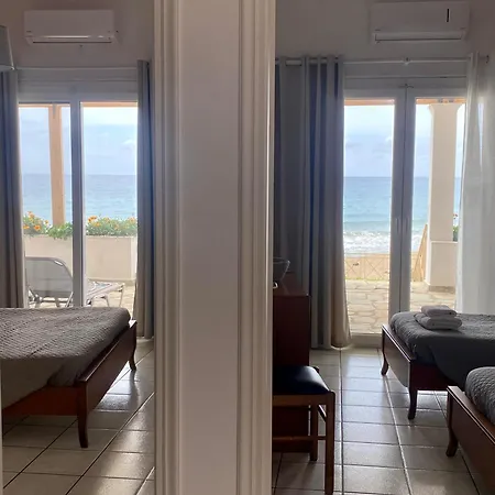 Aparthotel Nereides *