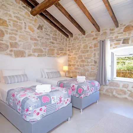 Villa Artemisia Corfu By
