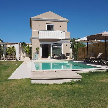 Klio By Vintage Travel * Agios Georgios (Corfu)