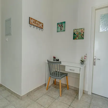 Tramonto Apartment Ipsos