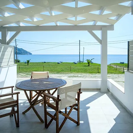 Elias & Vasili House Hotel 2*