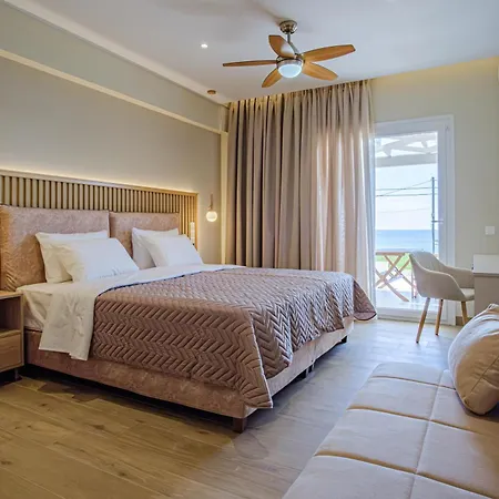 Elias & Vasili House 2*