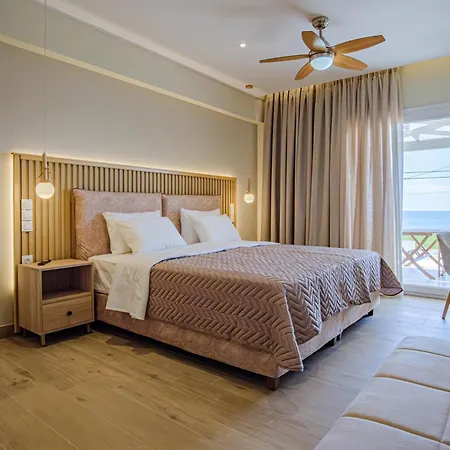 Elias & Vasili House Hotel 2*