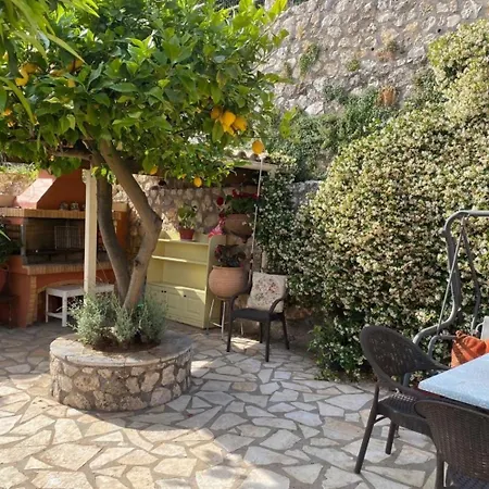 Lori House In Corfu. Feel Like Your Holiday home *