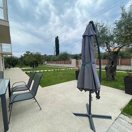 Rodelia Apartment Roda (Corfu)