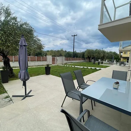 Rodelia 1 * Roda (Corfu)