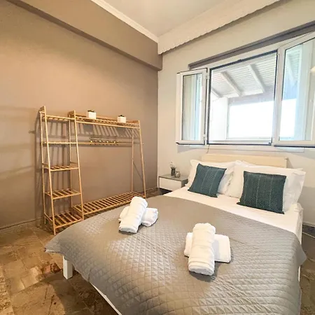 Manoshouse Apartment *