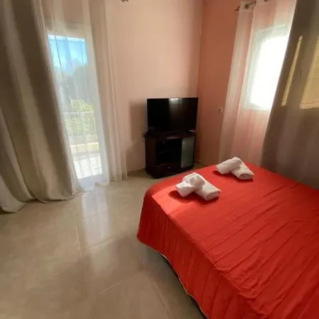 Apartment Fotis And Linda In