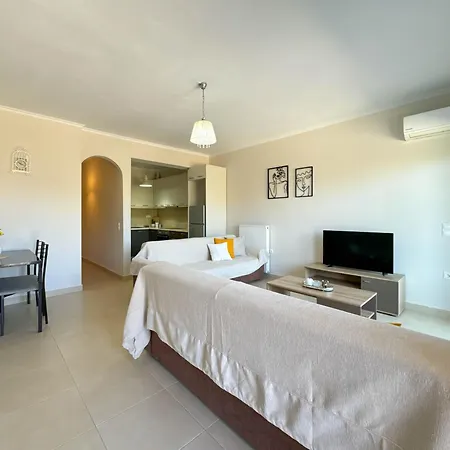 Blissful Corfu Apartment