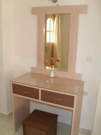 Santa Barbara Lakis Aparthotel 3*