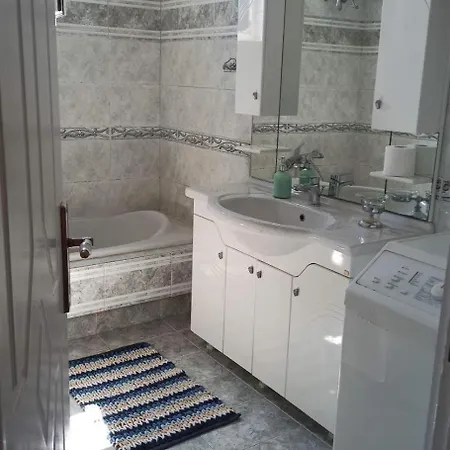 Corfu Sunflower Apartment *