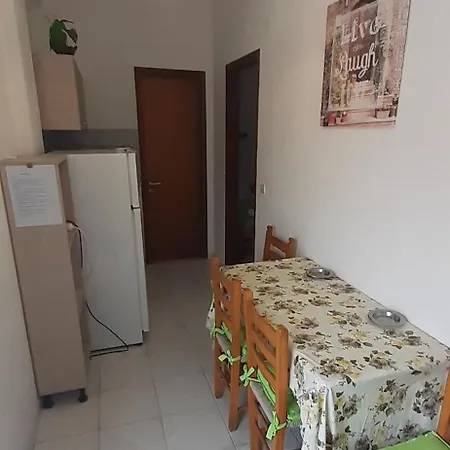 Apartment Elena *