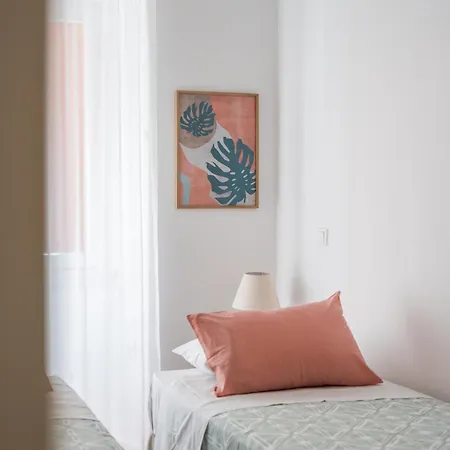 Filarmonikis Deluxe Apartment