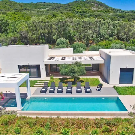 Villa Kalloni Linia