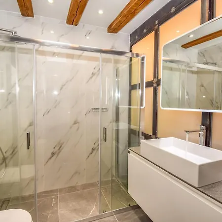 Murofinto Homes *