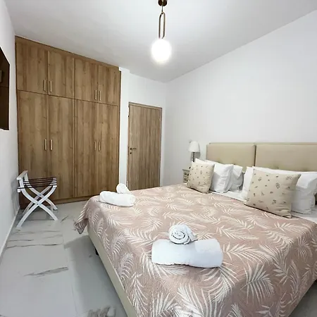 Corfu Airport Sweet Apartment