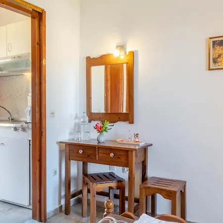 Apartment Mires House Side First Floor 10 Agios Gordios (Corfu)