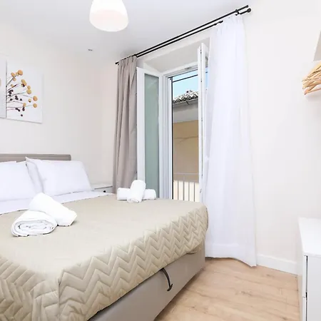 Patras Luxury Apartment