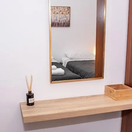 Sotiris Apartment *