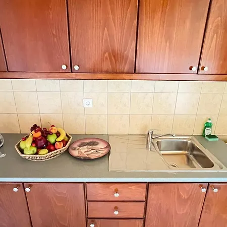Katerina Apartment Agios Georgios Pagon