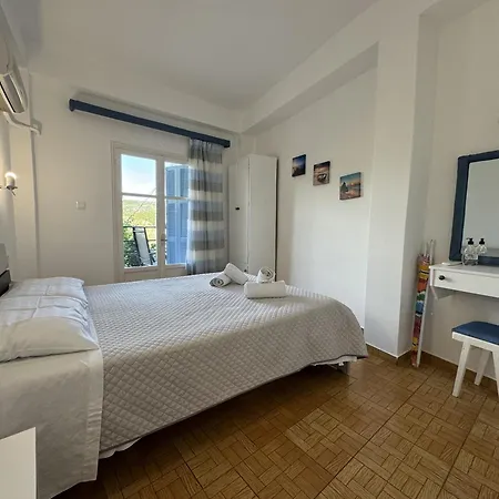 Apartment Sea Breeze