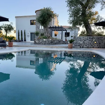Zervos Corfu Estate Villa Kastania (Corfu)