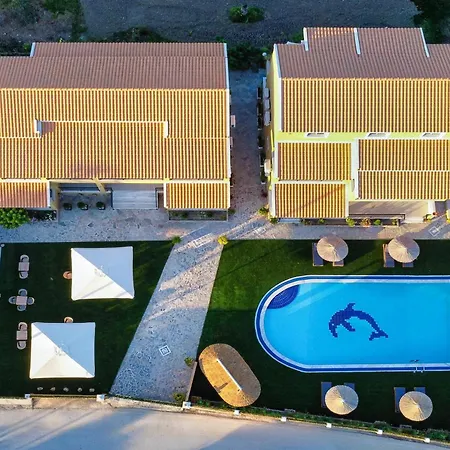 Comissa Luxury * Kavos