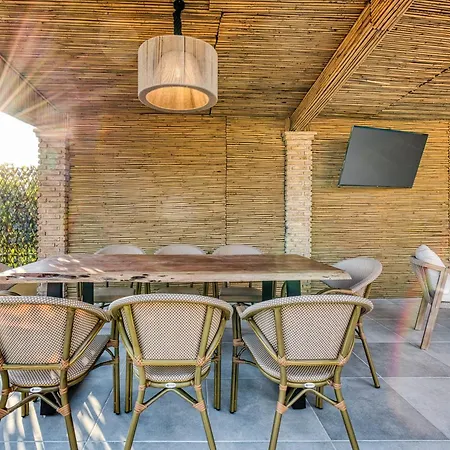 Apartment Comissa Luxury