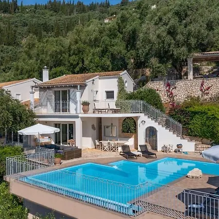 Agni Bay House * Kavalleraina