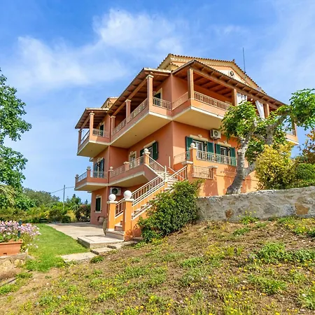 Even Ezer With Private Pool Apartment Poulades