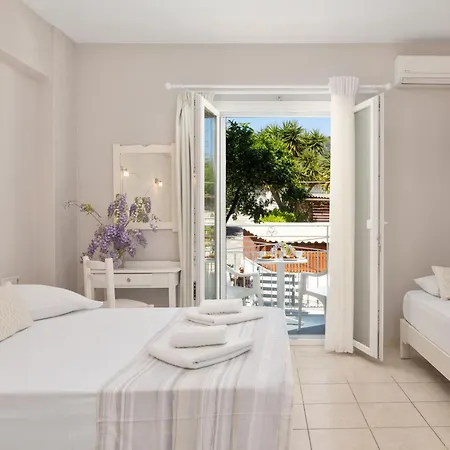 Bella Vista 3* Benitses (Corfu)